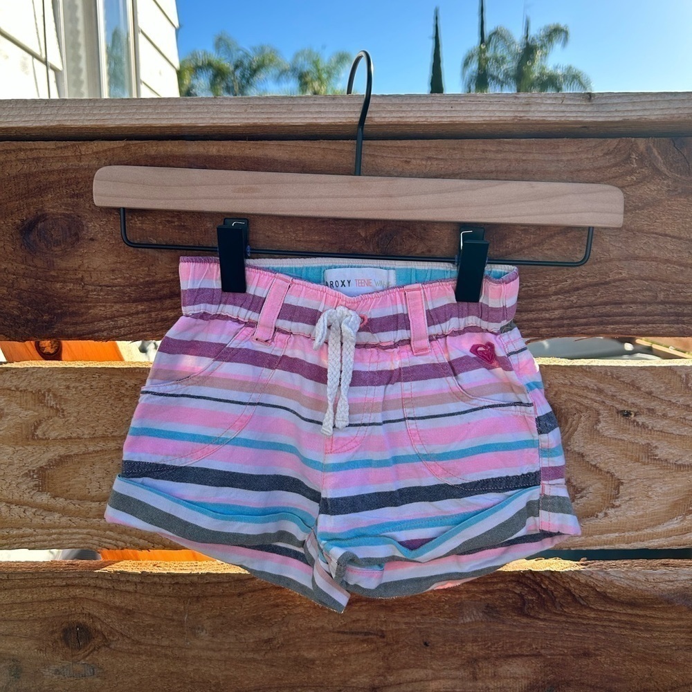 Roxy Teenie‎ Weeny size 4 shorts